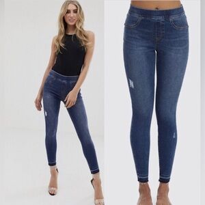 NWT Spanx Distressed Denim Leggings Medium Wash Women’s Sz Small